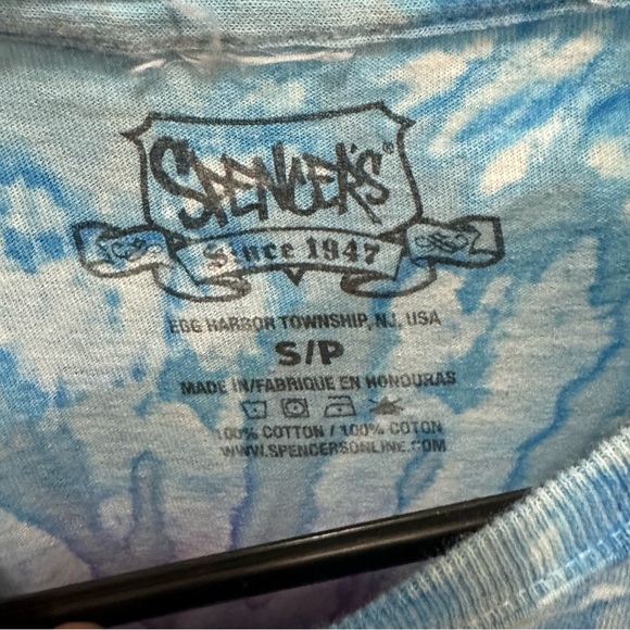 Spencer’s “Happy Thoughts” t-shirt in Small - Picture 2 of 3